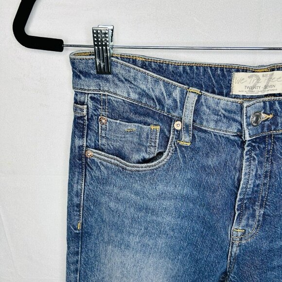 We The Free People Jeans Sz 27 (30x30) Blue Denim Distressed Straight Leg - Picture 6 of 13